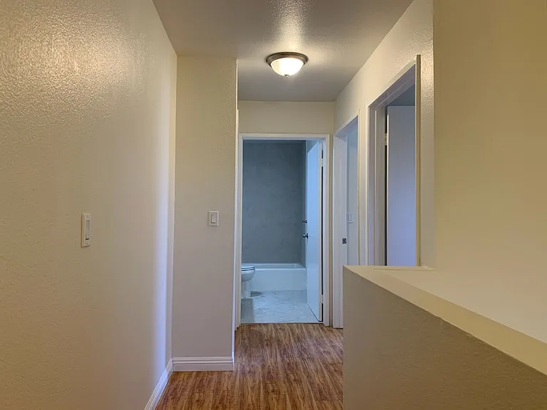 2251 Crenshaw Blvd Residences — Photo 15
