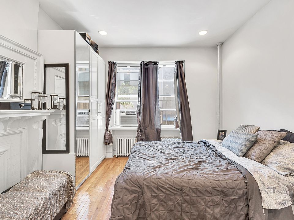 2nd image of 307 E 18th St APT 2A
