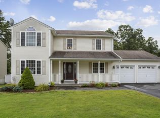 31 Delaware Ave, Springfield, MA 01119