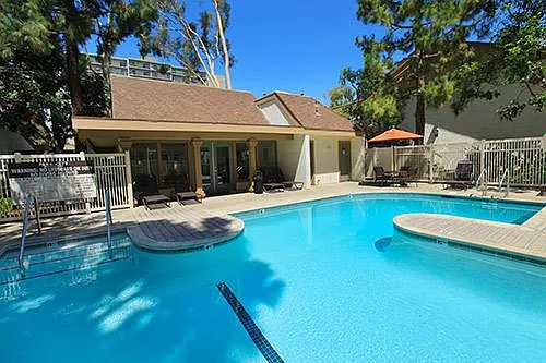1840 W La Veta Ave — Photo 2
