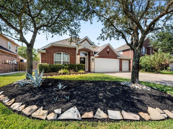 17311 Elverson Oaks Dr