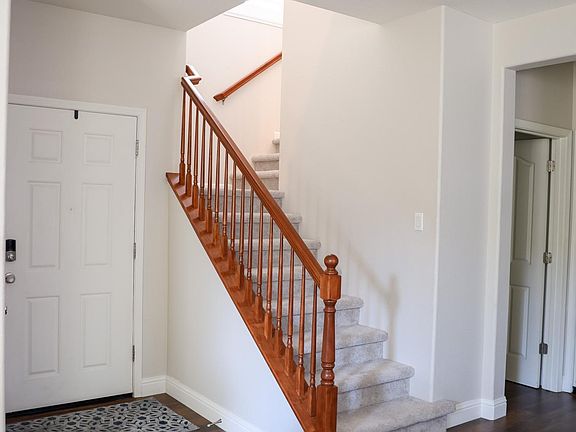 3rd image of 8765 Cortina Cir