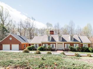3536 Round Hill Rd, Lynchburg, VA 24503