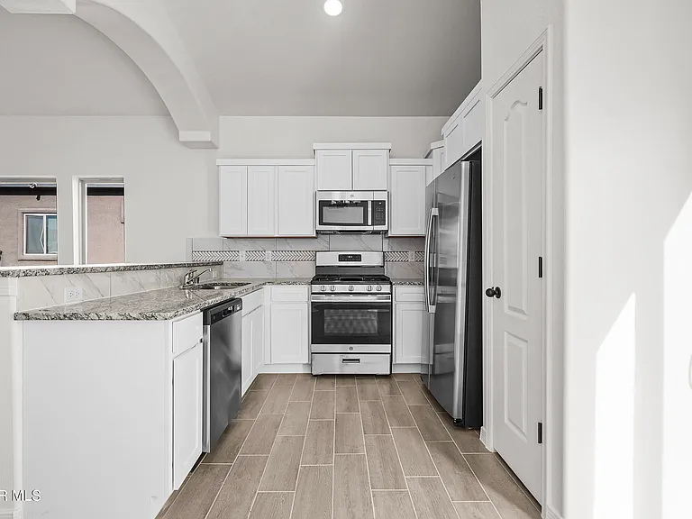 14328 Chris Zingo Ln — Photo 10