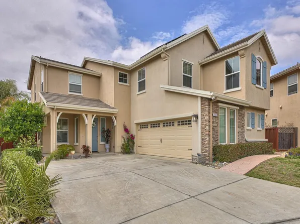 1622 Bologna Ct, Salinas, CA 93905