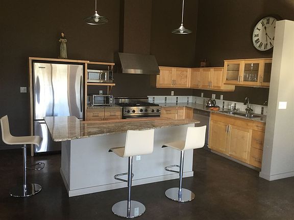 3rd image of 462 Vista Joya