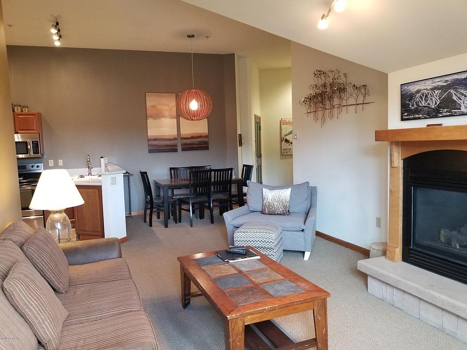 1st image of 401 Nystrom Ln #1709