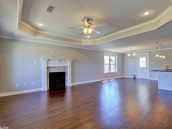 5th image of 1405 Puritan Dr