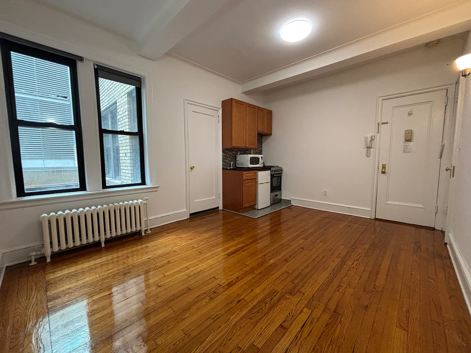155 East 52nd Street — Photo 2