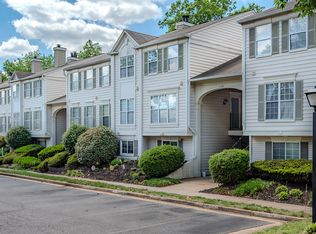 11180 Rienzi Pl APT 201, Manassas, VA 20109