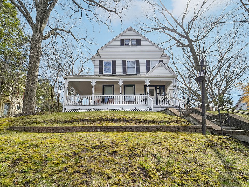 1st image of 19 Hillside Ave #2