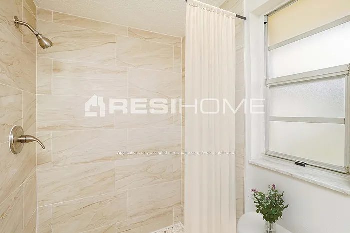 6349 Ridge Crest Dr — Photo 12