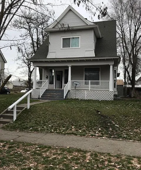 1112 W Sharp Ave #B — Photo 1