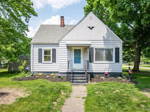 2375 Nichols Ave, Flint, MI 48507