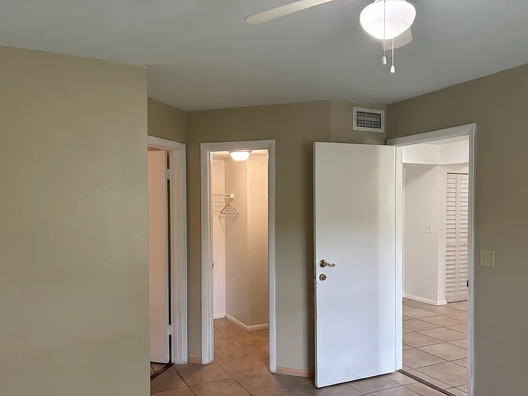 3028 Parkway Blvd #108 — Photo 3
