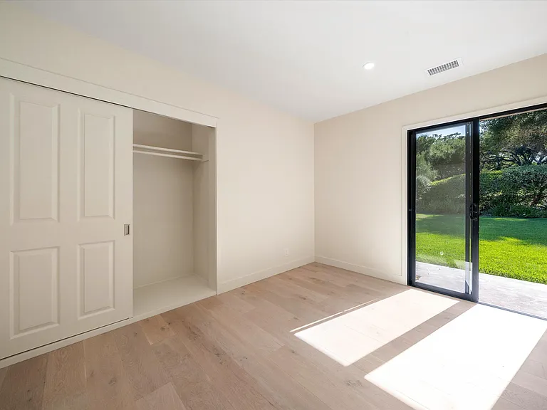 579 Hot Springs Rd — Photo 19