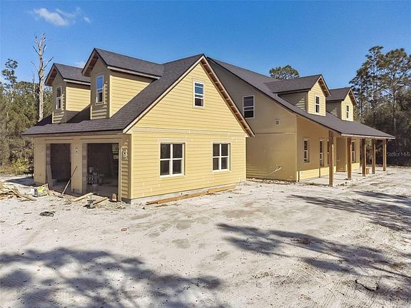 3rd image of 490 Riverwoods Trl