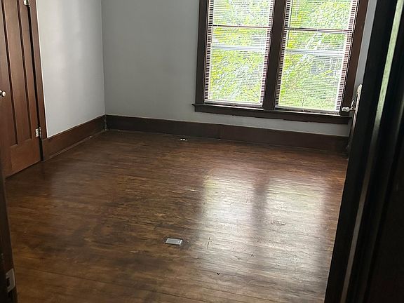 4th image of 4550 Bowen Blvd SE APT 1