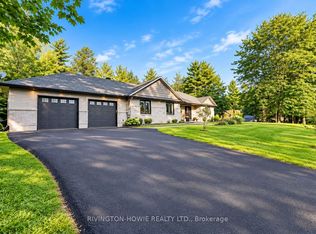 207 Monty Dr, Ottawa, ON K0A 3M0