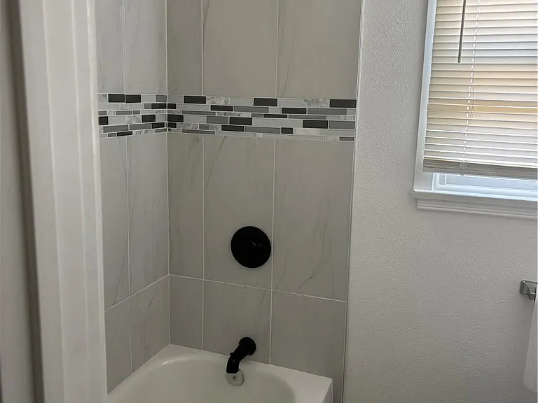 627 Linden Ave #18 — Photo 14