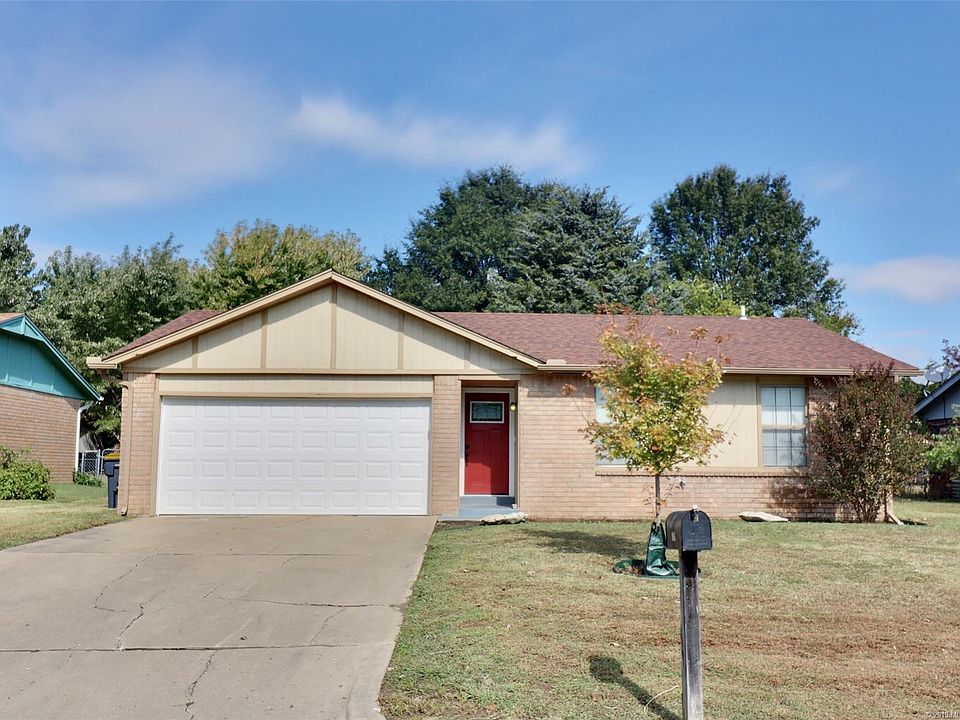 1st image of 533 W 148th Pl S