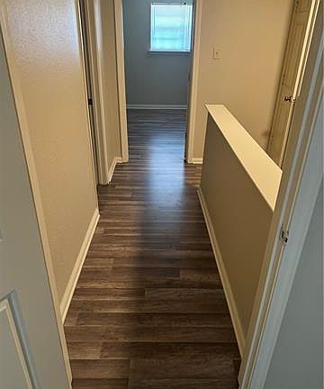 2nd image of 126 Lakewood Dr APT 52