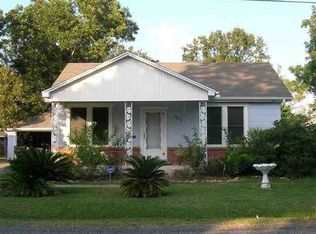 3430 Canal Ave, Groves, TX 77619