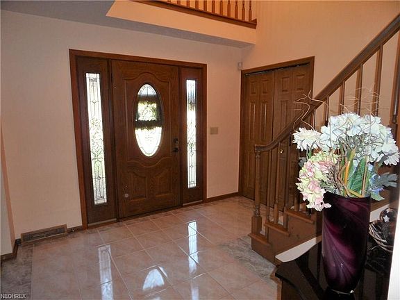 4th image of 10039 Forestview Dr