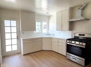 487 E Providencia Ave #A, Burbank, CA 91501