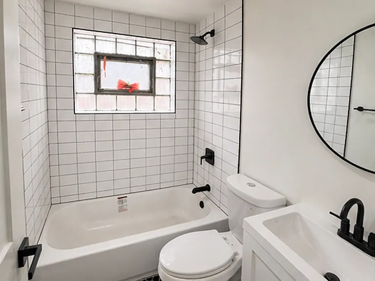 2321 W 81st Pl — Photo 5
