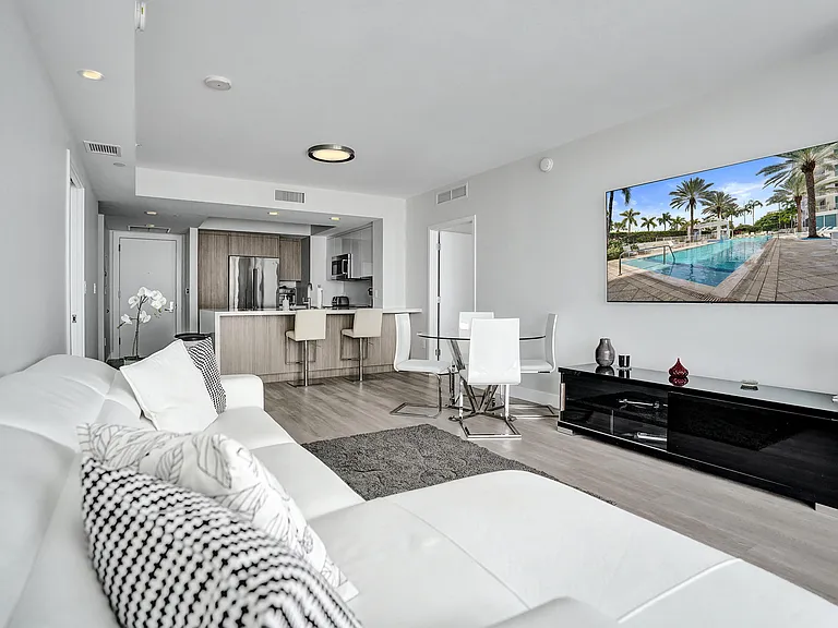 2821 N Ocean Blvd #1106S — Photo 9