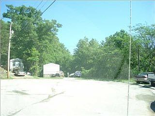 3rd image of 303 Kellys Ferry Pl