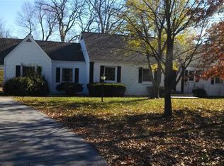 812 N Main Ave, Bolivar, MO 65613