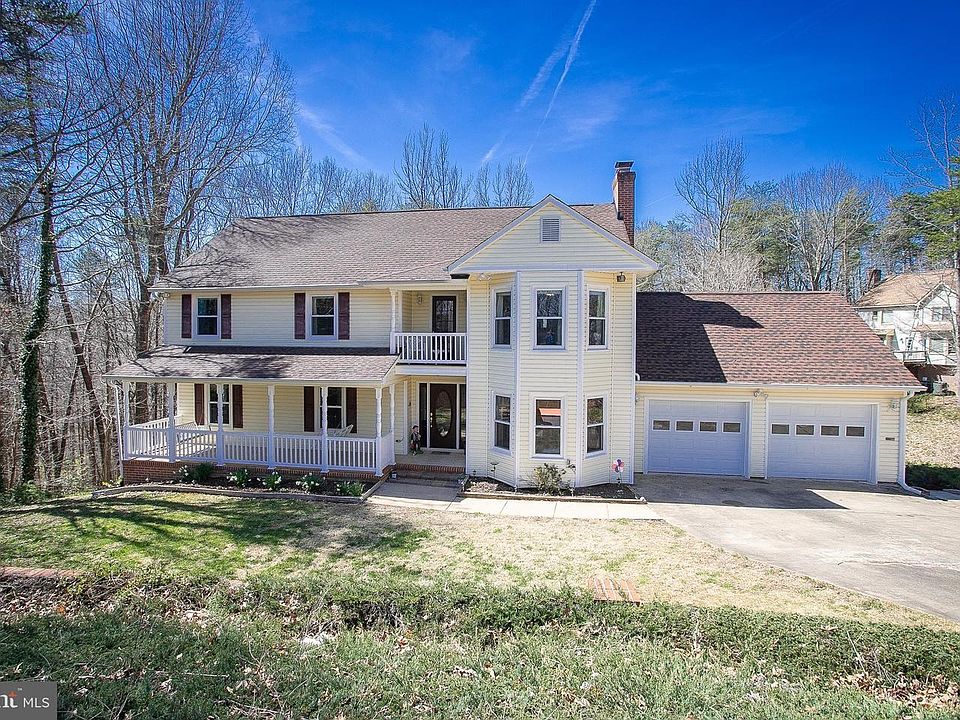 1st image of 202 Courtland Ln