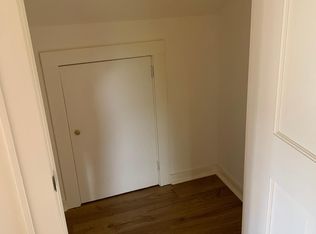 11 Mead Ave, Cos Cob, CT 06807