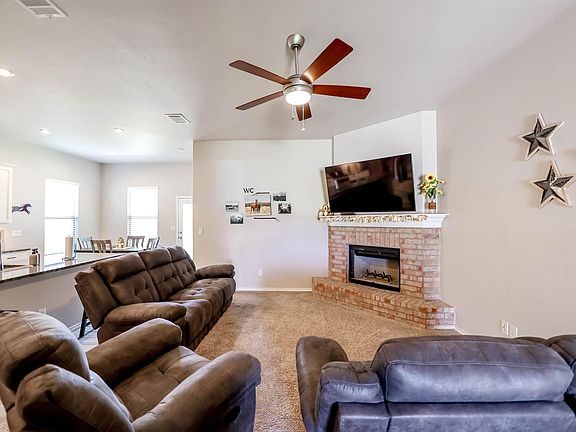 3rd image of 2907 Urbana Pl