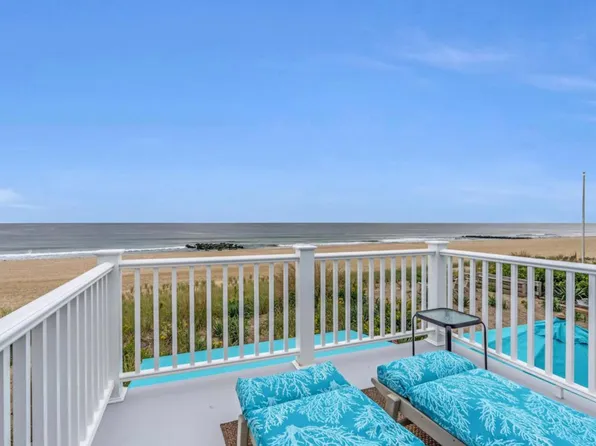 41 Beach Front, Manasquan, NJ 08736