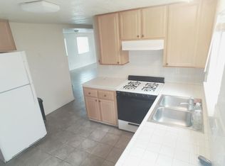 1051 45th St #B, Emeryville, CA 94608