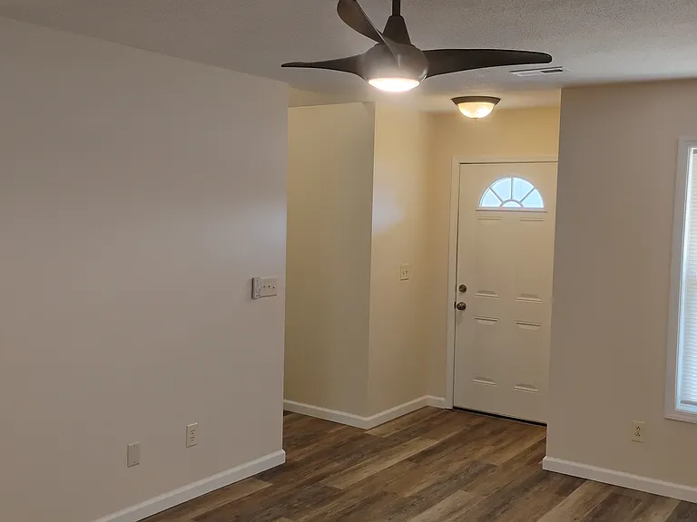112 China Blue Ln — Photo 8