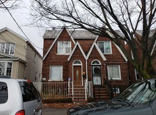 12086 131st St, South Ozone Park, NY 11420