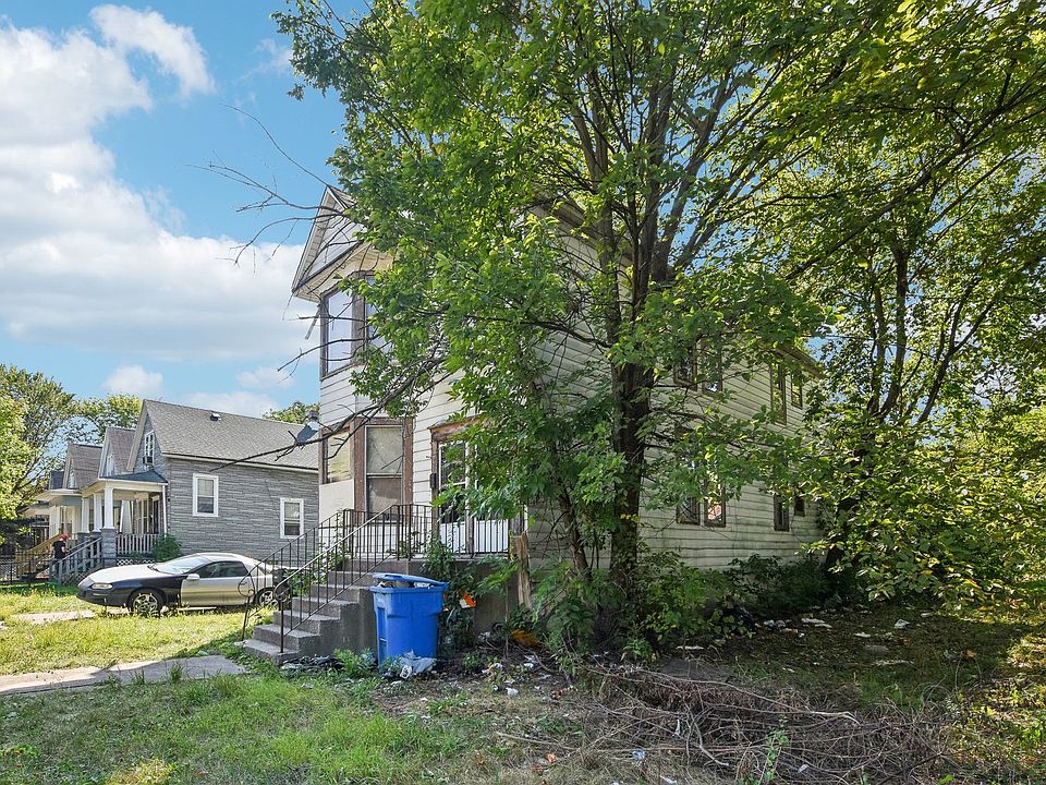 2nd image of 10546 S State St