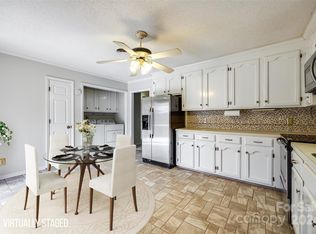 243 Pointe Cir, Rock Hill, SC 29732