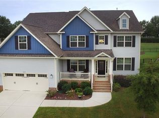 1052 Falkirk Dr, Burlington, NC 27215