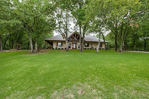 218 River Oaks Dr Photo 1