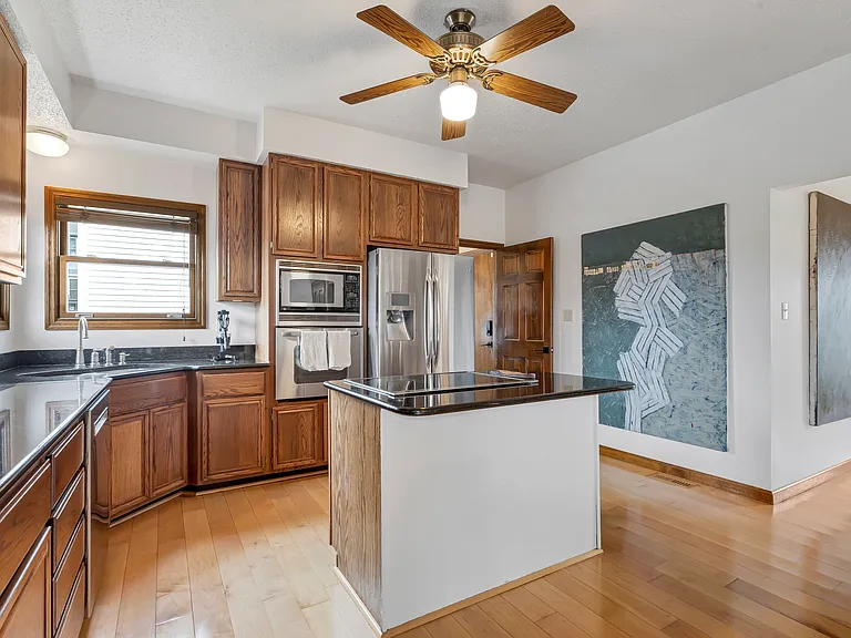 908 Burn Oak Dr — Photo 22