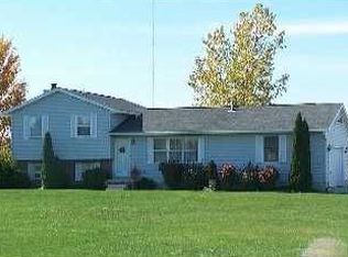 445 N Wynn Rd, Oregon, OH 43616