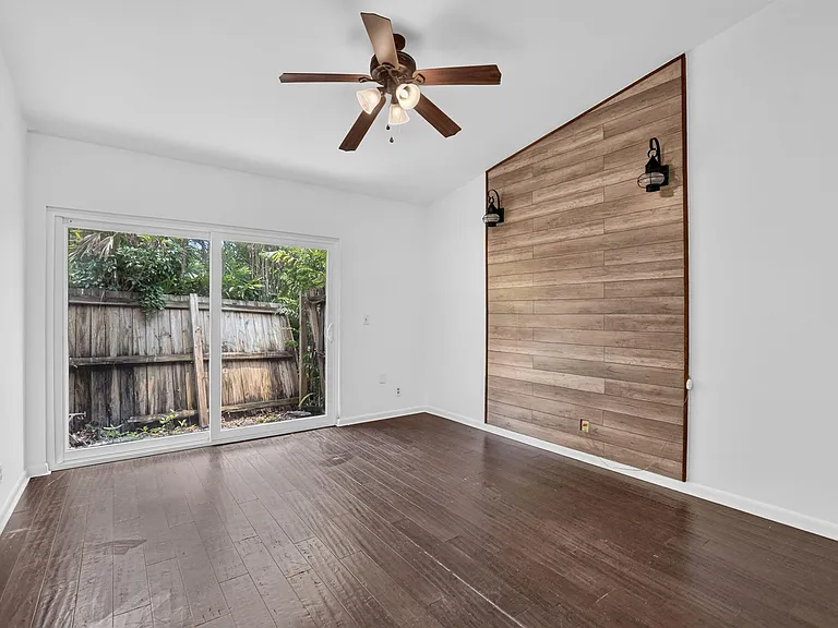 7813 Kenway Pl W — Photo 25