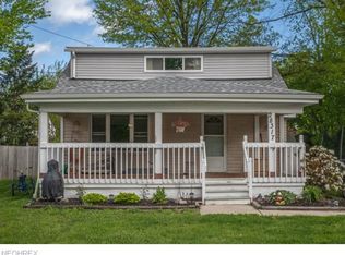 28317 Parkwood Dr, Willowick, OH