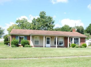 2726 Cranston Dr, Jeffersontown, KY 40299