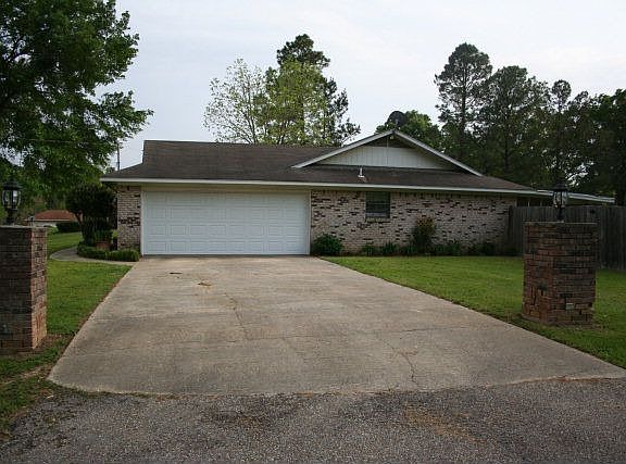 2nd image of 23 Lake Haven Dr